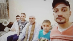 فيديو: أب وأبنائه يتنافسون في تلاوة القرآن الكريم 